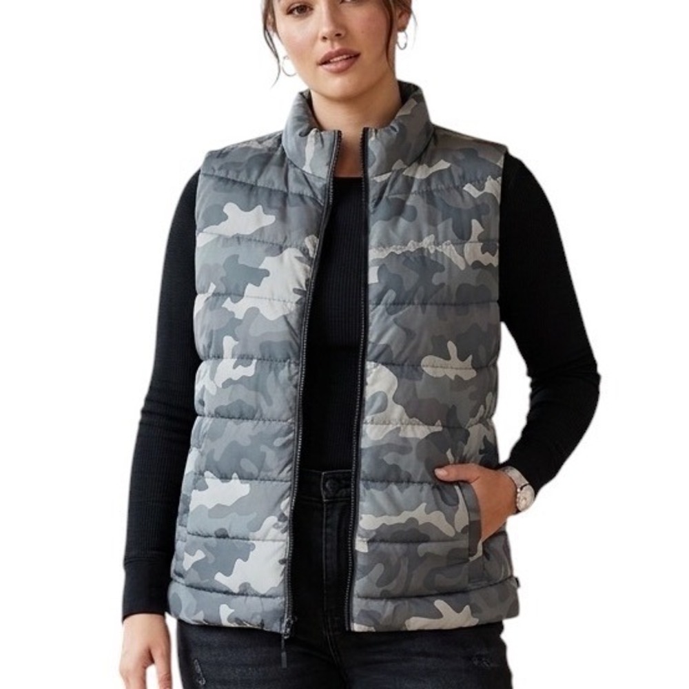 Gap ColdControl Womens XL Puffer Vest Camo Grey Water Resistant Quilted Zip Up